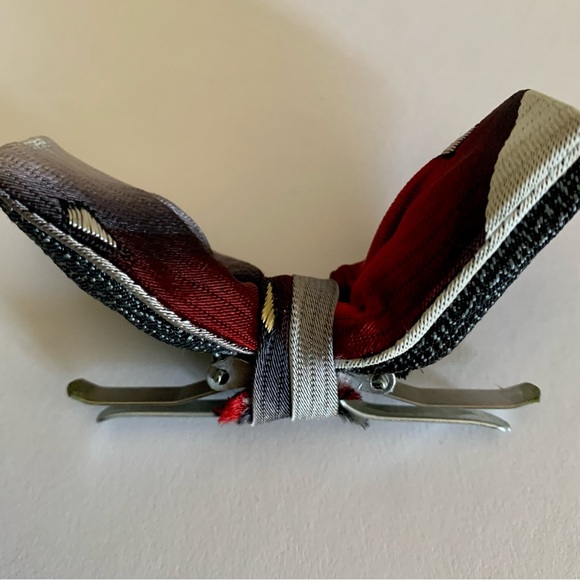 CHILD clip Bow Tie for Easter / Wedding - Picture 6 of 7